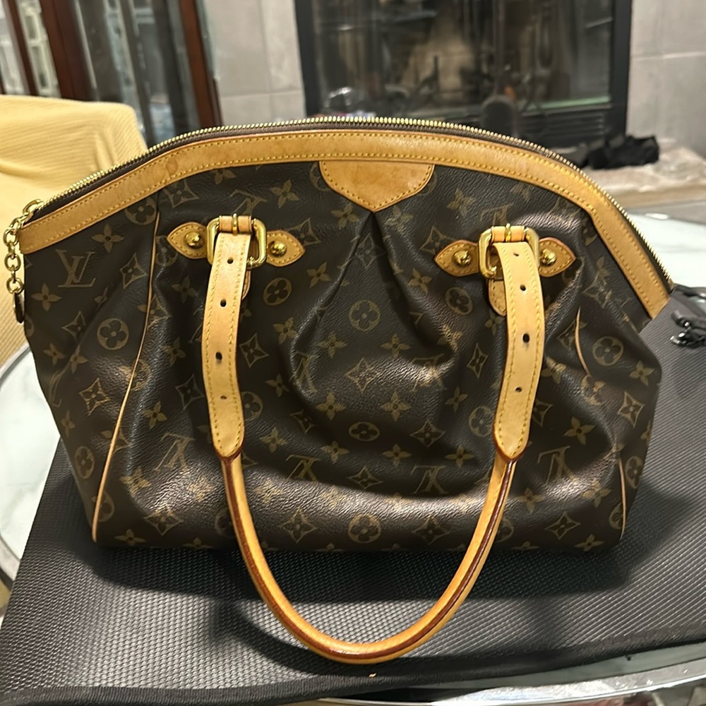 Louis Vuitton Tivoli GM Handbag M40144 Brown